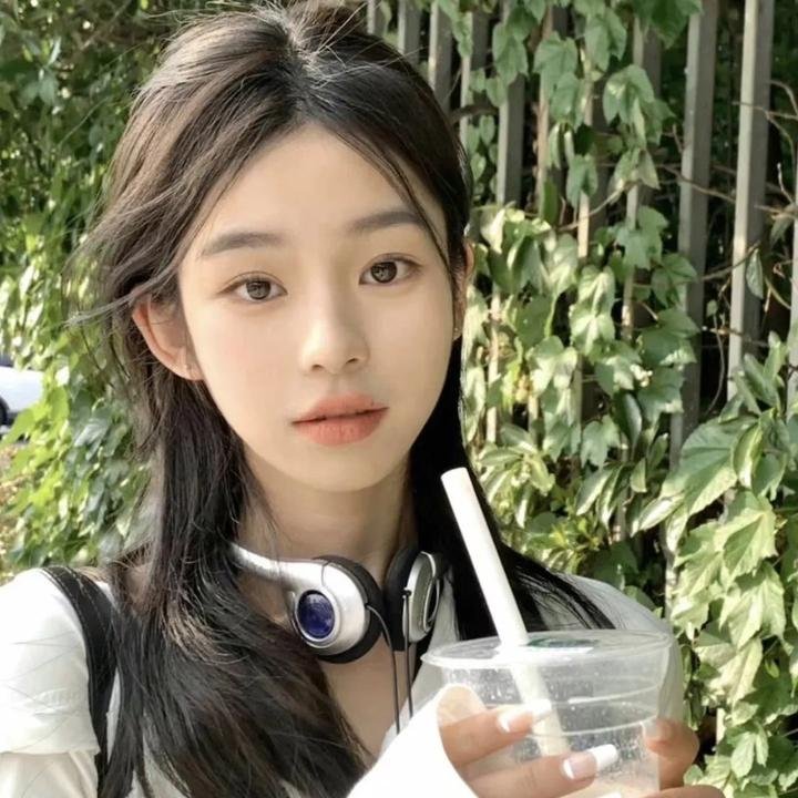 你是我的毒玫瑰国语