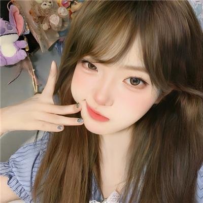 甜蜜寂寞女孩